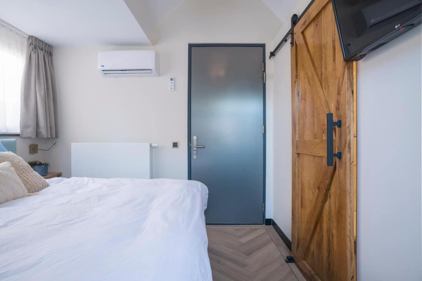 Lovely Suite Newly Renovated Тилбург Екстериор снимка