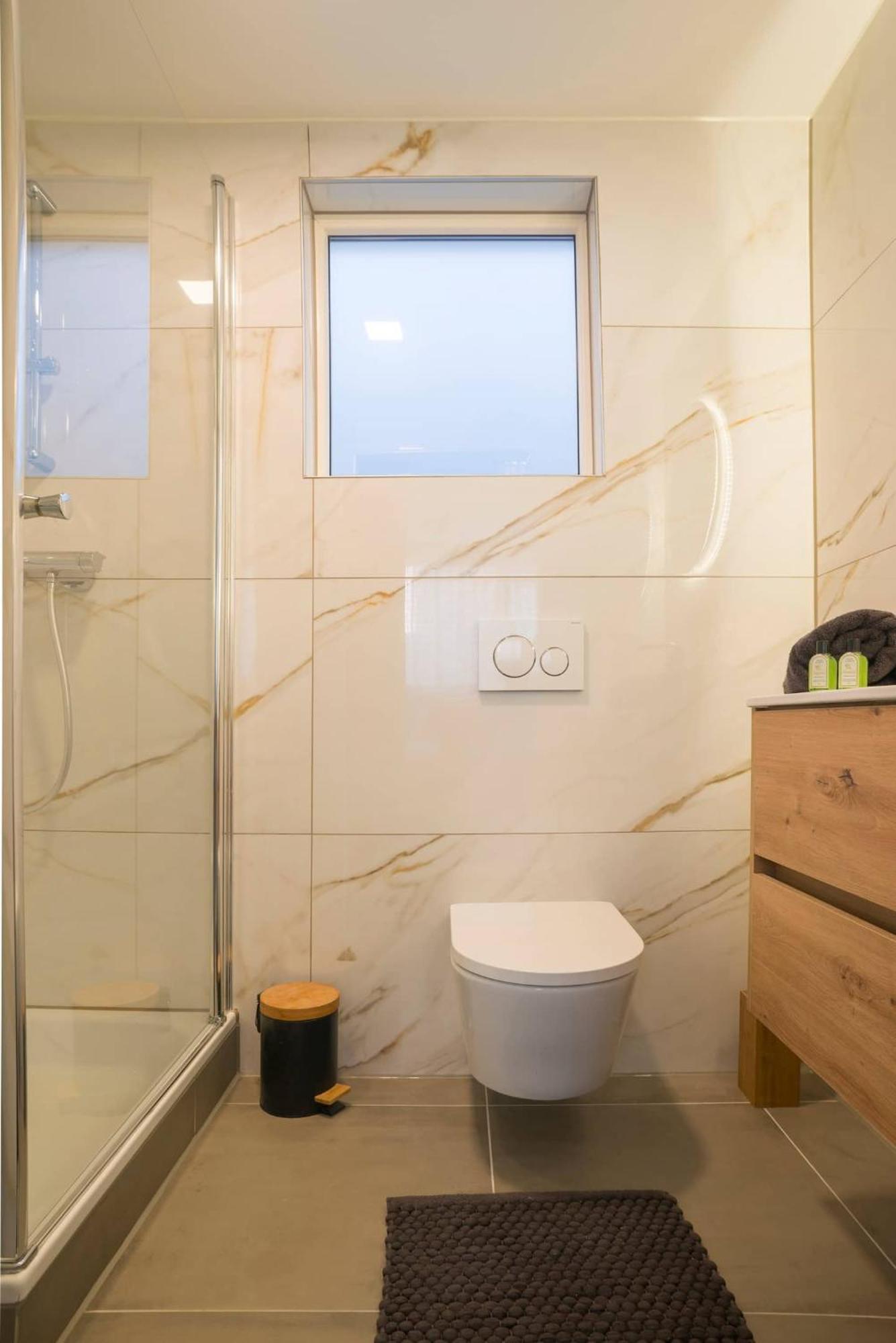 Lovely Suite Newly Renovated Тилбург Екстериор снимка